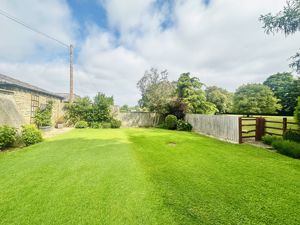 Garden - click for photo gallery